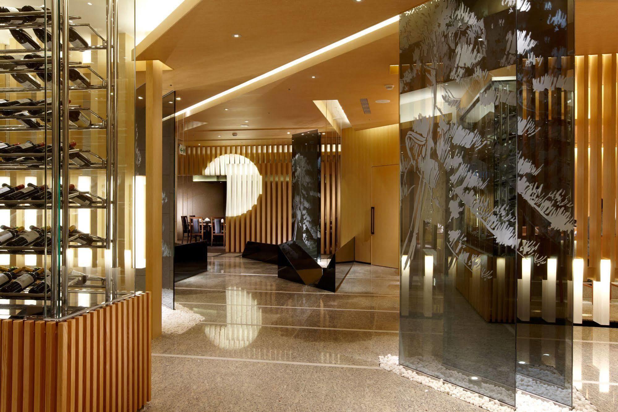 Hotel The Okura Prestige Tchaj-pej Exteriér fotografie The lobby of the hotel